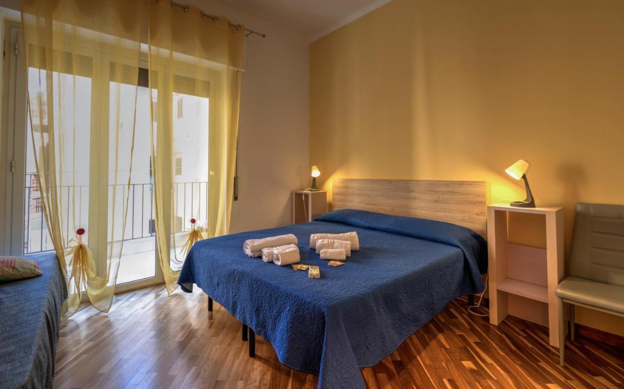 Ai Bastioni Del Massimo Bed & Breakfast Palermo Exterior photo