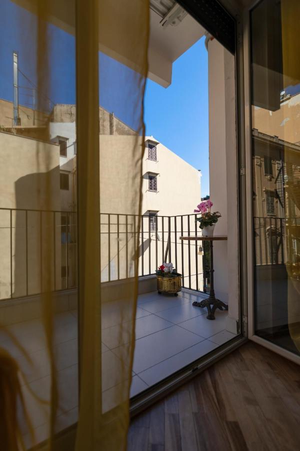 Ai Bastioni Del Massimo Bed & Breakfast Palermo Exterior photo