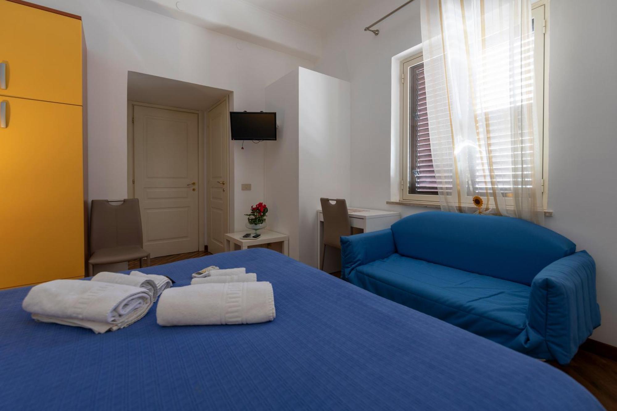 Ai Bastioni Del Massimo Bed & Breakfast Palermo Room photo